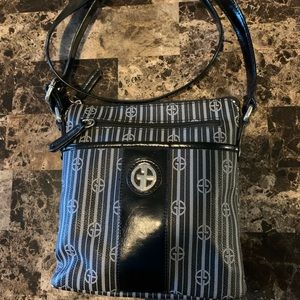 Crossbody bag